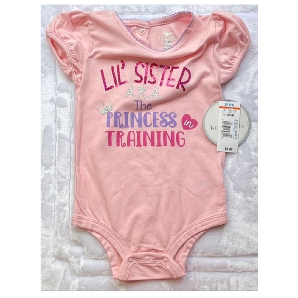 🆕 Infant Bodysuit - “The Lil’ Sister aka the Princess in Training”